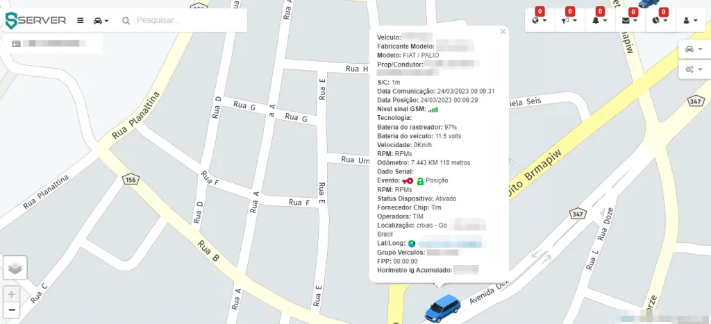 Localização de veículo na plataforma de rastreamento